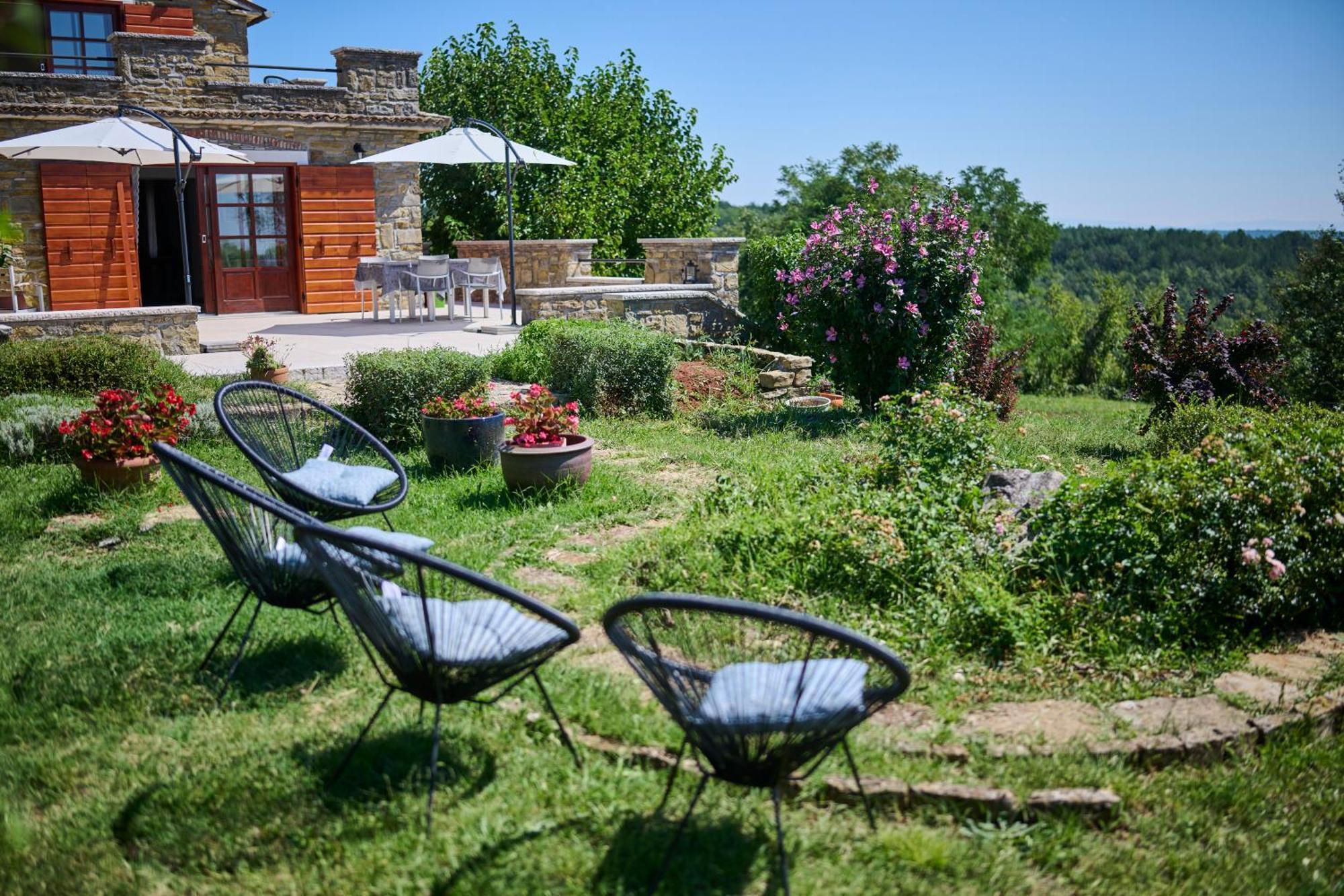Villa Casa Del Conte - Peaceful Hideaway In North Istria Grožnjan Exterior foto