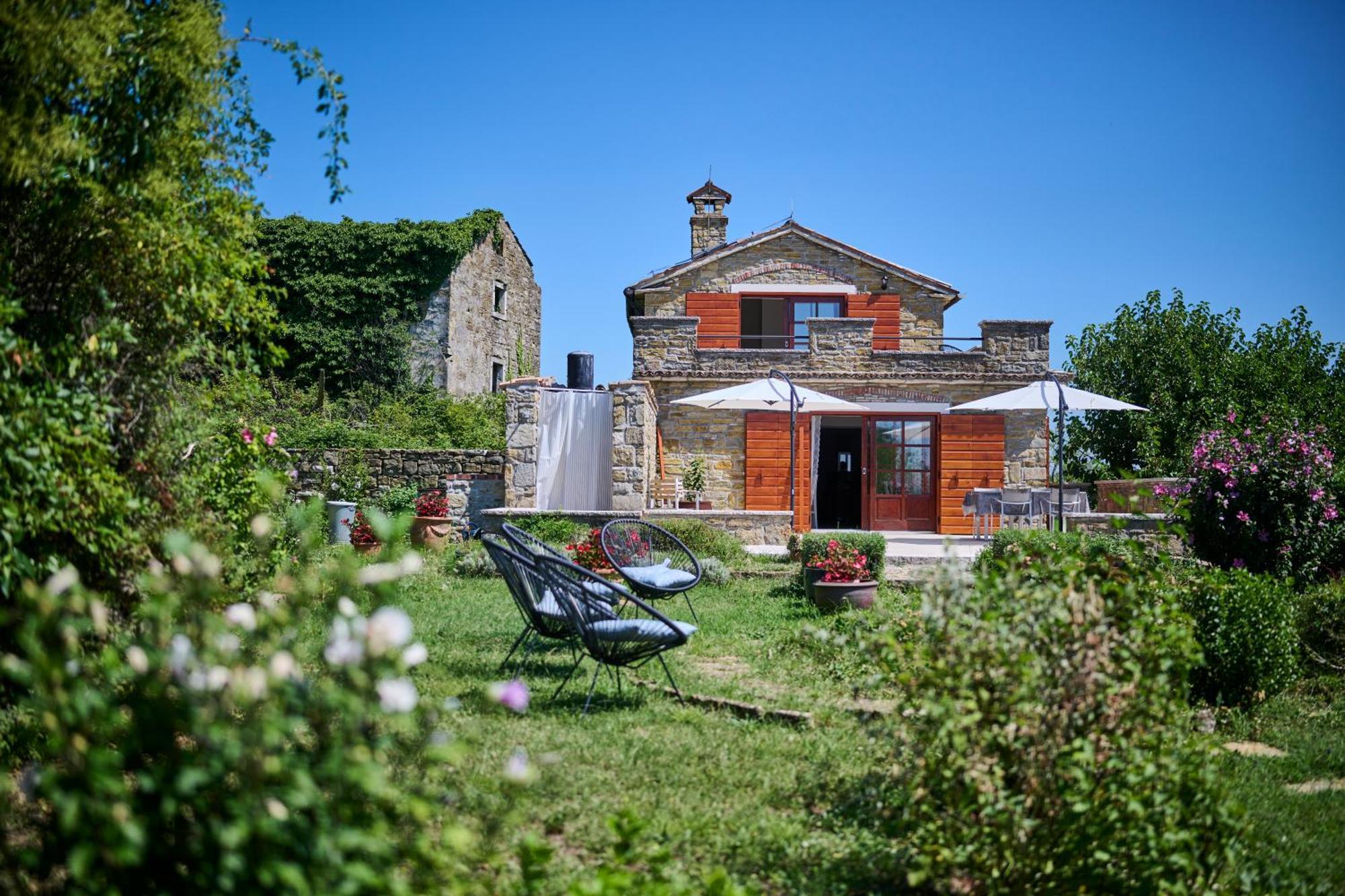 Villa Casa Del Conte - Peaceful Hideaway In North Istria Grožnjan Exterior foto
